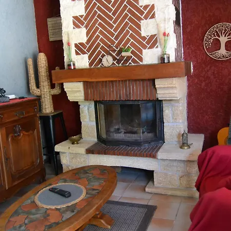 Le De La Lombriere Holiday home Saint-Denis-de-Pile