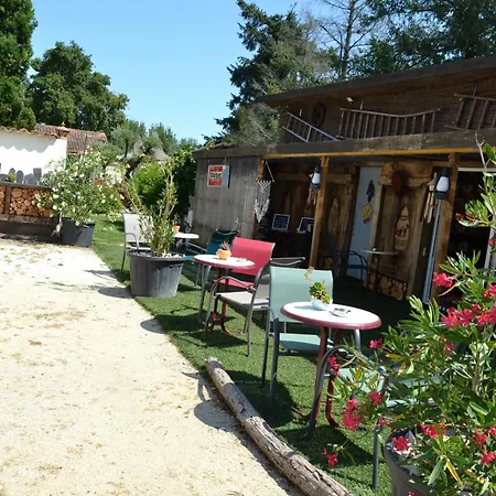 Le De La Lombriere Holiday home Saint-Denis-de-Pile
