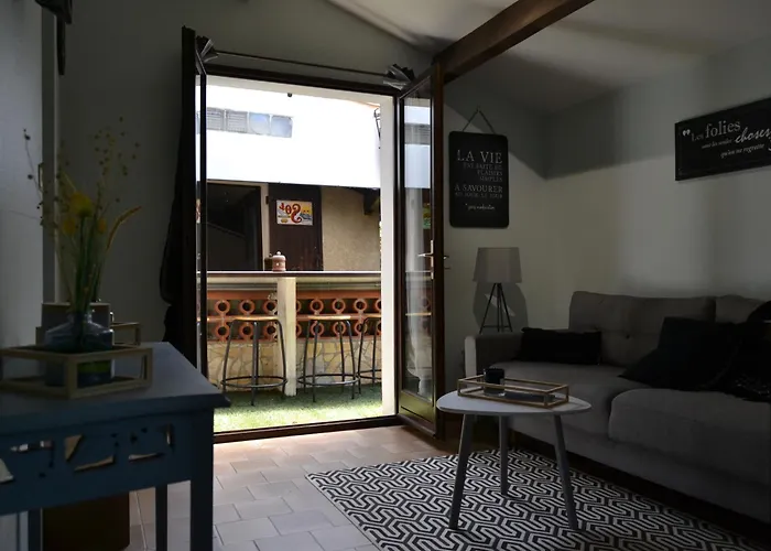 Le De La Lombriere Dom wakacyjny *